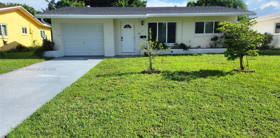 Casa en Tamarac, Florida 2 dormitorios, 93.09 m2 № 1345684