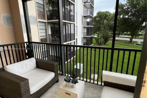 Condo in Aventura, Florida, 1 bedroom  № 1316719 - photo 10