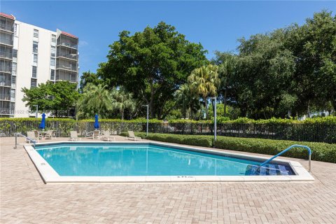 Copropriété à vendre à Aventura, Floride: 1 chambre, 66.61 m2 № 1316719 - photo 25