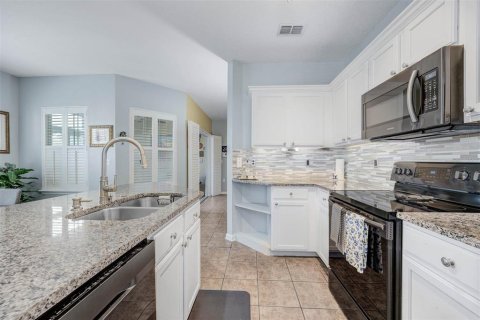 Copropriété à vendre à Orlando, Floride: 3 chambres, 130.53 m2 № 1336677 - photo 12