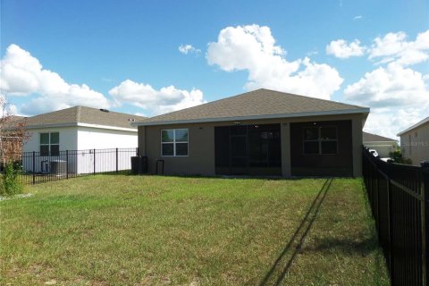 Villa ou maison à louer à Wildwood, Floride: 4 chambres, 189.33 m2 № 1352542 - photo 20