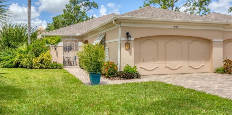 House in Sarasota, Florida 3 bedrooms, 148.64 sq.m. № 1352381