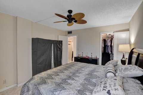 Condo in Boca Raton, Florida, 1 bedroom  № 631240 - photo 7