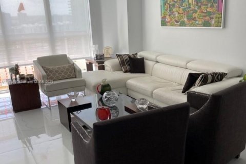 Condominio en venta en Aventura, Florida, 2 dormitorios, 109.72 m2 № 812890 - foto 30