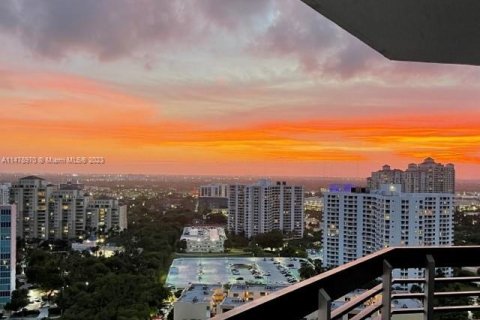 Condo in Aventura, Florida, 2 bedrooms  № 812890 - photo 26