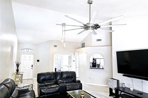 Casa en venta en Wesley Chapel, Florida, 3 dormitorios, 153.38 m2 № 1252321 - foto 15