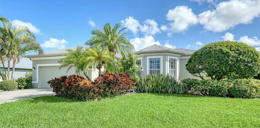 Villa ou maison à Venice, Floride 3 chambres, 220.27 m2 № 1344456