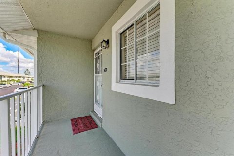 Condo in Punta Gorda, Florida, 2 bedrooms  № 1090705 - photo 7