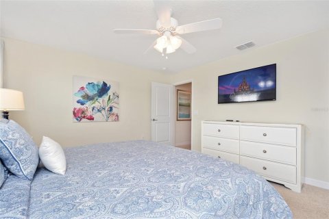 Townhouse in STOREY LAKE in Kissimmee, Florida 4 bedrooms, 177.81 sq.m. № 711034 - photo 11