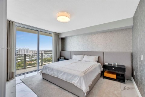 Condo in Sunny Isles Beach, Florida, 2 bedrooms  № 1206833 - photo 16