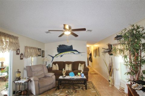 Condo in Okeechobee, Florida, 2 bedrooms  № 1107258 - photo 15