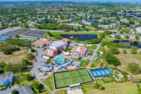 Condo in Deerfield Beach, Florida, 1 bedroom  № 1136528 - photo 30