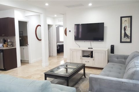 Casa en venta en Fort Lauderdale, Florida, 3 dormitorios, 107.49 m2 № 1098884 - foto 7