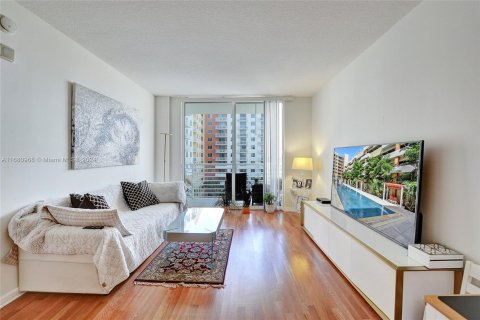 Condo in Aventura, Florida, 2 bedrooms  № 1411961 - photo 5