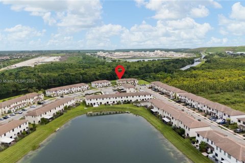 Touwnhouse à vendre à Cutler Bay, Floride: 3 chambres, 123.37 m2 № 1411994 - photo 24