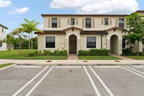 Townhouse in Cutler Bay, Florida 3 bedrooms, 123.37 sq.m. № 1411994 - photo 21