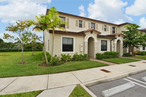 Townhouse in Cutler Bay, Florida 3 bedrooms, 123.37 sq.m. № 1411994 - photo 22