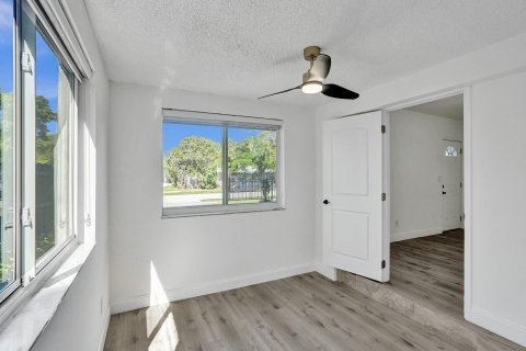 Casa en venta en Fort Lauderdale, Florida, 3 dormitorios № 1224477 - foto 30