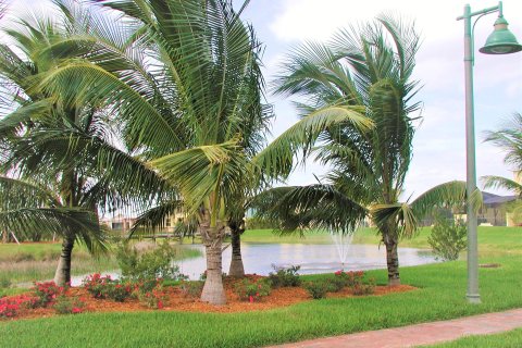 Touwnhouse à vendre à Vero Beach, Floride: 4 chambres, 199.37 m2 № 1224537 - photo 4