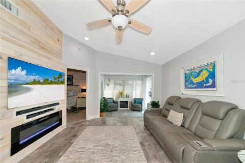 Casa en venta en Sarasota, Florida, 2 dormitorios, 114.83 m2 № 1379406 - foto 8