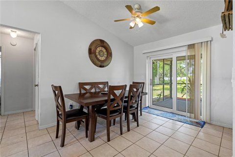 House in Port Charlotte, Florida 3 bedrooms, 116.96 sq.m. № 1163767 - photo 7