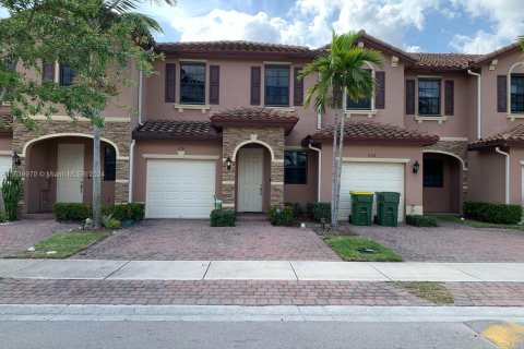 Touwnhouse à vendre à Homestead, Floride: 3 chambres, 145.39 m2 № 1315789 - photo 3