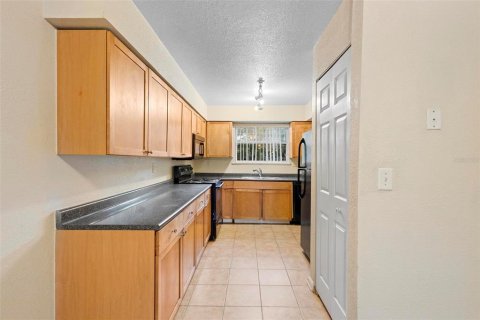 Copropriété à vendre à Orlando, Floride: 3 chambres, 109.72 m2 № 1390231 - photo 15