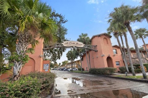 Condominio en venta en Orlando, Florida, 3 dormitorios, 109.72 m2 № 1390231 - foto 5