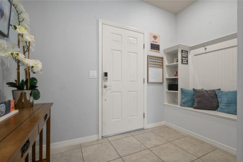 Adosado en venta en Davenport, Florida, 5 dormitorios, 212.1 m2 № 1259932 - foto 4