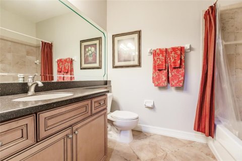 Condo in Fort Myers, Florida, 3 bedrooms  № 751524 - photo 23