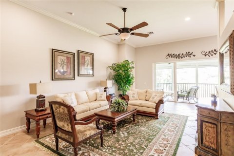 Condo in Fort Myers, Florida, 3 bedrooms  № 751524 - photo 6
