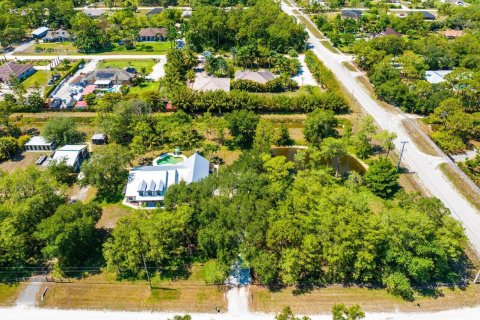 House in Loxahatchee Groves, Florida 5 bedrooms, 241.17 sq.m. № 1221246 - photo 7