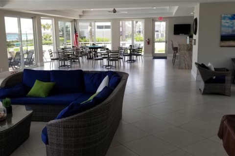 Copropriété à vendre à Deerfield Beach, Floride: 1 chambre, 64.1 m2 № 1005346 - photo 11