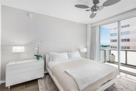 Condominio en venta en Miami Beach, Florida, 1 dormitorio, 92.9 m2 № 1403108 - foto 2