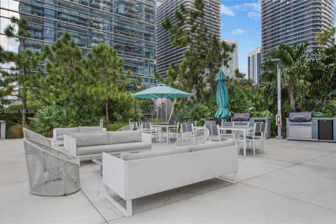 Condo in Miami, Florida, 1 bedroom  № 1081320 - photo 16