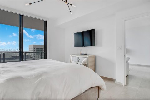 Condo in Miami, Florida, 1 bedroom  № 1081320 - photo 10