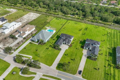 Villa ou maison à vendre à Jupiter, Floride: 5 chambres, 352.66 m2 № 615068 - photo 2