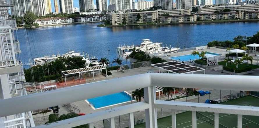 Condo in Aventura, Florida, 1 bedroom  № 1427443