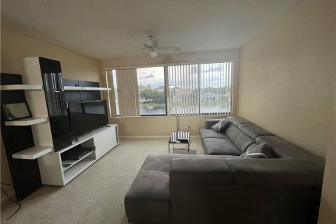 Condo in Fort Lauderdale, Florida, 2 bedrooms  № 1162963 - photo 12