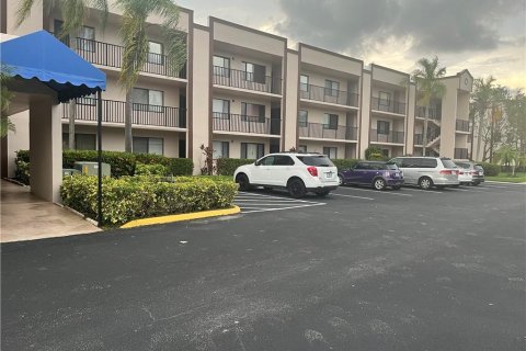 Copropriété à vendre à Fort Lauderdale, Floride: 2 chambres, 113.99 m2 № 1162963 - photo 18