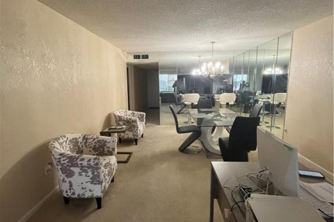 Copropriété à vendre à Fort Lauderdale, Floride: 2 chambres, 113.99 m2 № 1162963 - photo 14