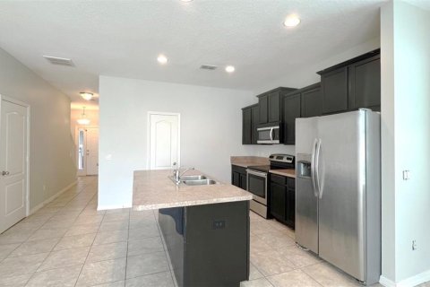 Townhouse in Sanford, Florida 3 bedrooms, 153.57 sq.m. № 1357430 - photo 8