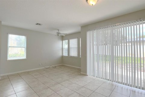 Townhouse in Sanford, Florida 3 bedrooms, 153.57 sq.m. № 1357430 - photo 4