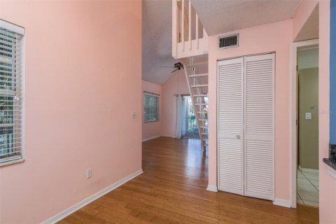 Copropriété à vendre à Saint Petersburg, Floride: 1 chambre, 63.17 m2 № 1357463 - photo 11