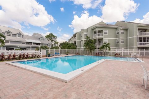 Copropriété à vendre à Saint Petersburg, Floride: 1 chambre, 63.17 m2 № 1357463 - photo 29