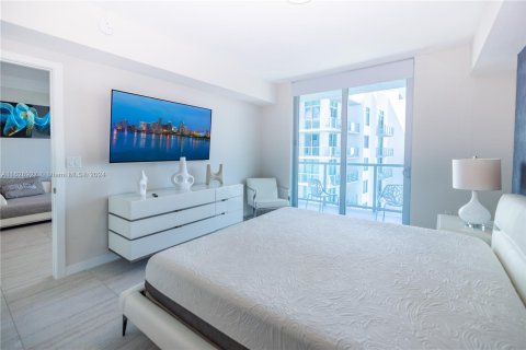 Condominio en venta en Miami, Florida, 1 dormitorio, 69.12 m2 № 1282899 - foto 20