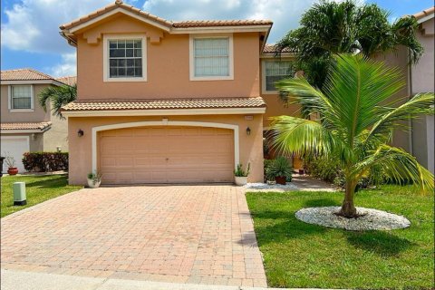 House in West Palm Beach, Florida 4 bedrooms, 205.13 sq.m. № 1182464 - photo 14