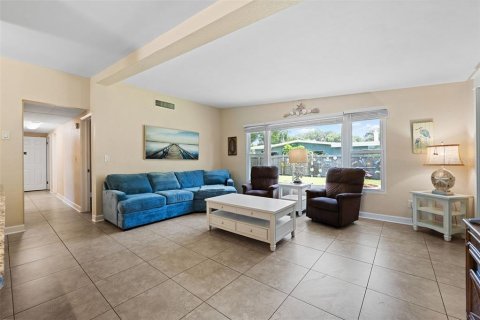 Casa en venta en Clearwater, Florida, 3 dormitorios, 106.28 m2 № 1341438 - foto 9