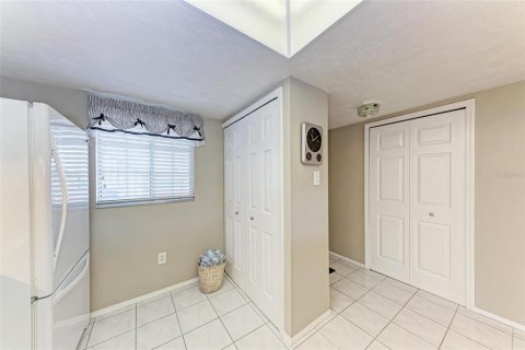 Condo in Punta Gorda, Florida, 2 bedrooms  № 1341439 - photo 16