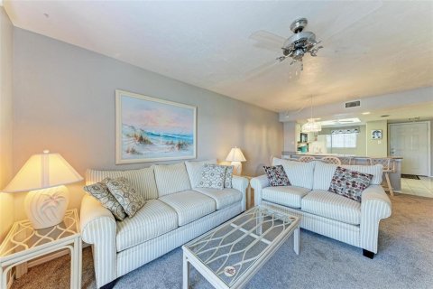 Condo in Punta Gorda, Florida, 2 bedrooms  № 1341439 - photo 9